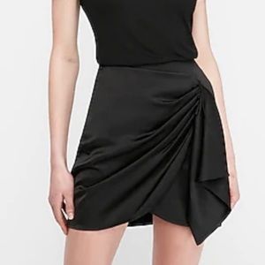 Express - satin skirt